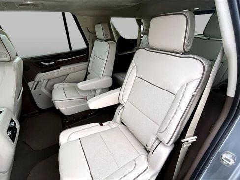 Used 2023 GMC Yukon Denali AWD/4WD image 21