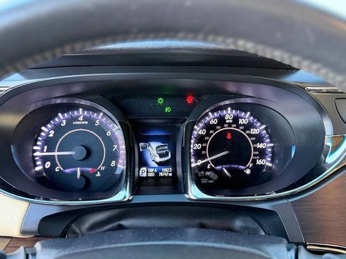 Used 2014 Toyota Avalon Limited image 20