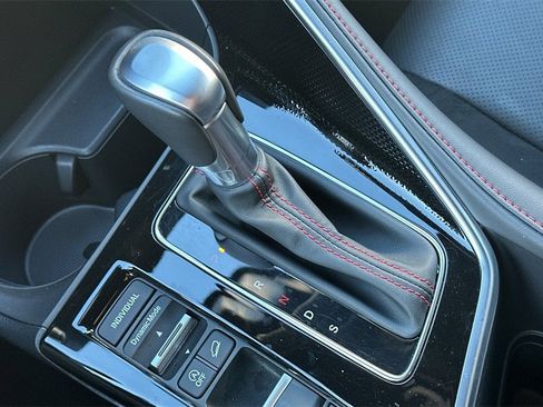 Certified 2025 Acura ADX A-Spec image 23