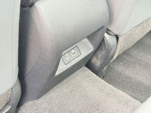 Used 2025 Nissan Altima 2.5 SV FWD image 23