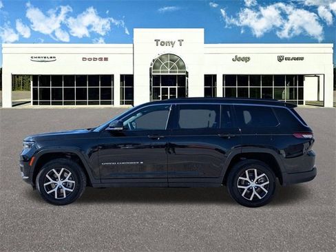 Used 2024 Jeep Grand Cherokee L Limited w/ Luxury Tech Group II image 5