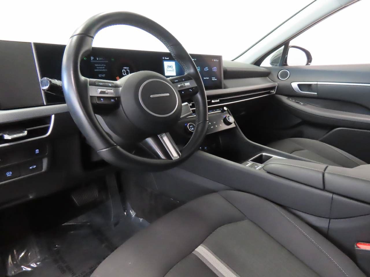Used 2026 Hyundai Sonata SEL FWD image 8