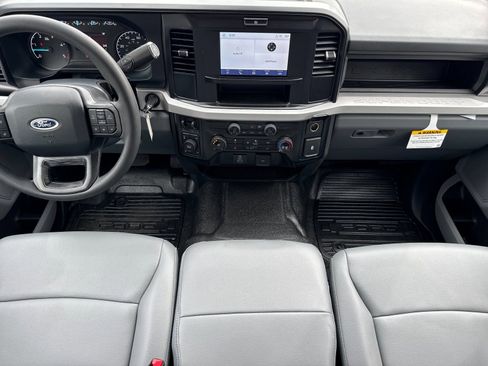 New 2026 Ford F250 XL w/ XL Off-Road Package image 13
