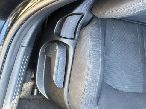 Used 2021 Kia K5 LX image 27