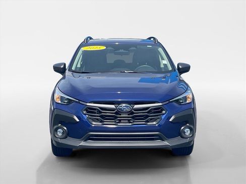 Used 2025 Subaru Crosstrek 2.0i Premium AWD/4WD image 8