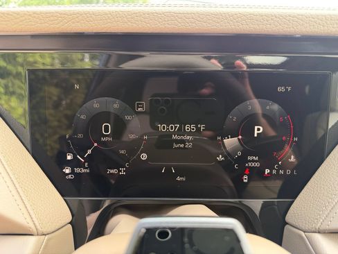 New 2026 GMC Yukon XL Denali w/ Denali Reserve Package AWD/4WD image 17