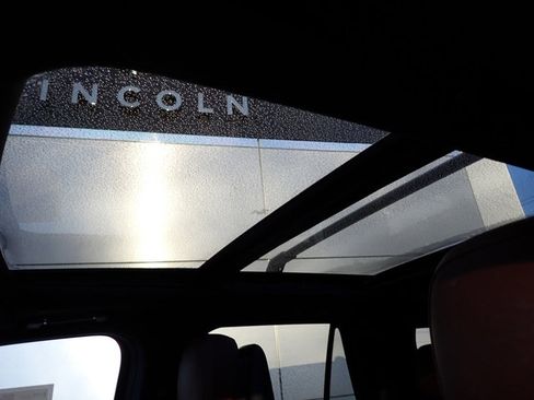 Certified 2024 Lincoln Navigator Reserve image 20