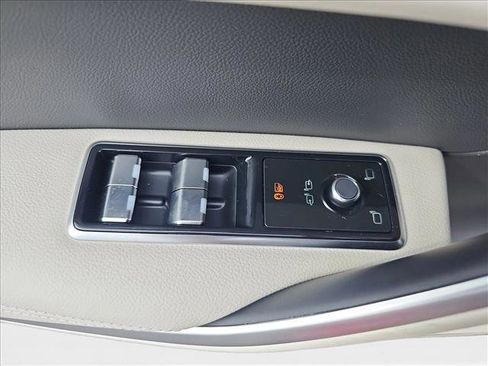 New 2026 Jaguar F-PACE R-Dynamic S image 25