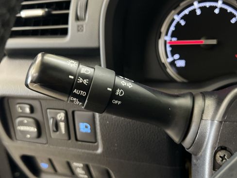 Used 2020 Toyota 4Runner Nightshade AWD/4WD image 37