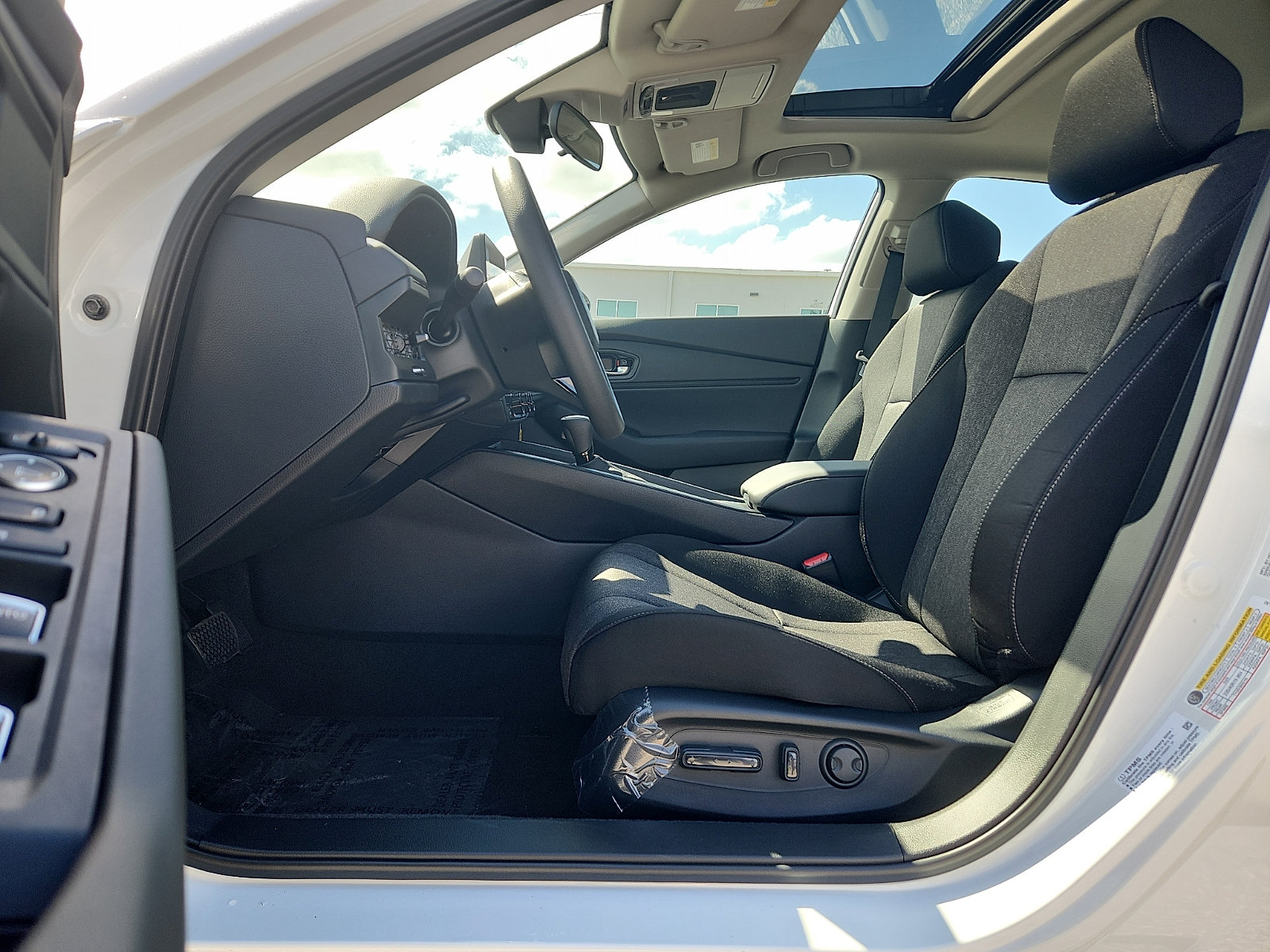 New 2026 Honda Accord SE image 9