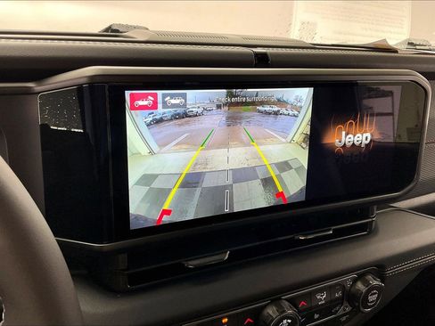 New 2026 Jeep Wrangler Unlimited Rubicon image 13