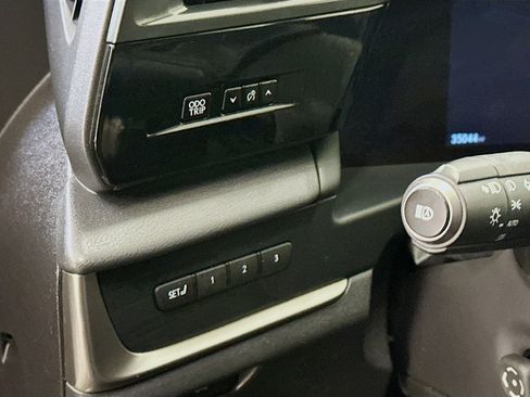 Used 2024 Lexus RZ 450e Premium w/ Technology Package image 17