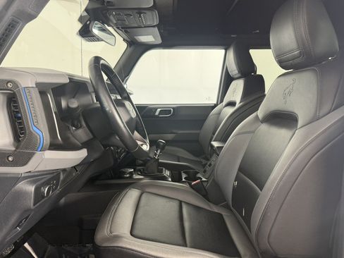 Used 2022 Ford Bronco Black Diamond AWD/4WD image 14
