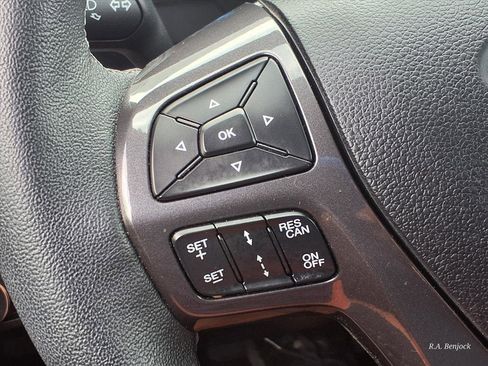 Used 2022 Ford Ranger Lariat w/ Equipment Group 501A High image 15