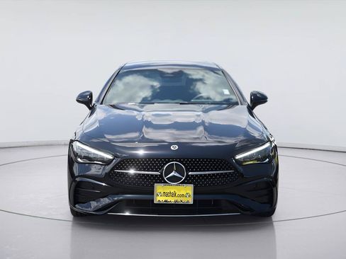 Used 2024 Mercedes-Benz CLE 300 4MATIC Coupe image 3