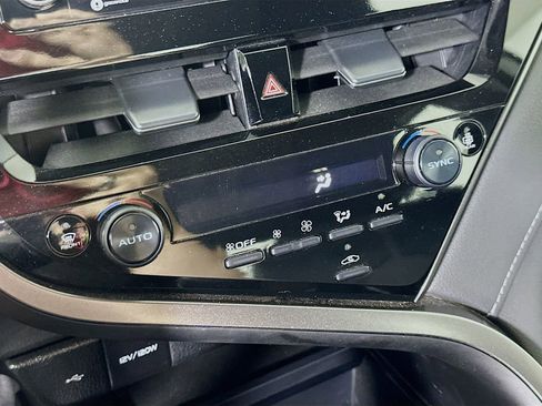 Used 2024 Toyota Camry LE FWD image 25