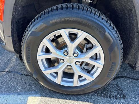 Certified 2022 Jeep Grand Cherokee L Limited image 6