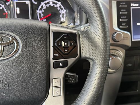 Used 2022 Toyota 4Runner SR5 image 13