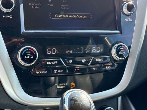 Used 2019 Nissan Murano SL image 27