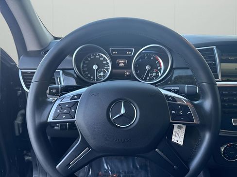 Used 2015 Mercedes-Benz ML 350 4MATIC image 25