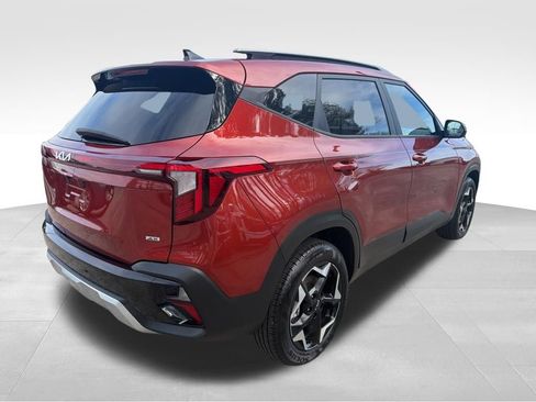 Certified 2025 Kia Seltos S AWD/4WD image 6