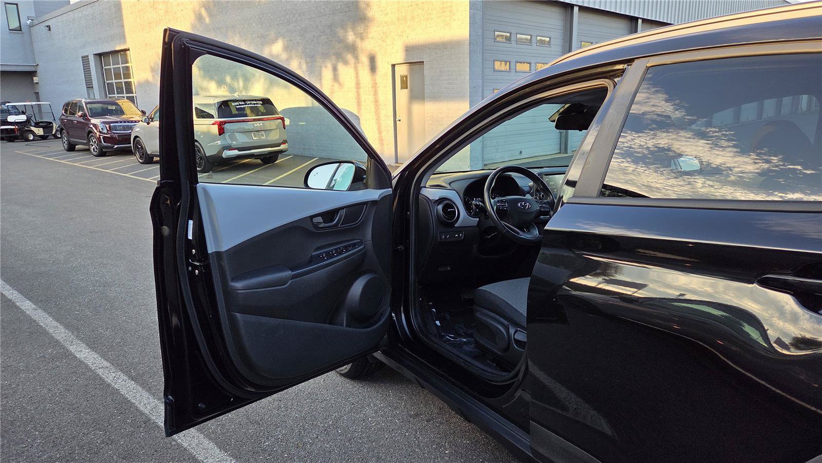 Used 2019 Hyundai Kona SEL FWD image 12