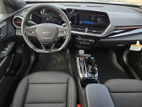 New 2026 Chevrolet Trax RS w/ Sunroof Package image 22