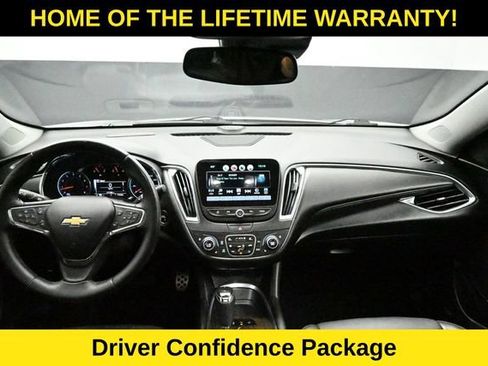 Used 2016 Chevrolet Malibu Premier w/ Driver Confidence Package II FWD image 15