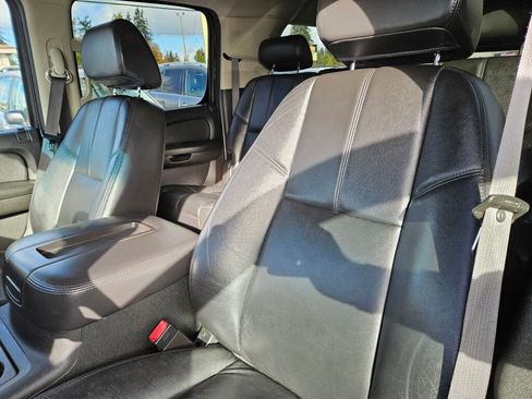Used 2008 GMC Yukon XL SLT image 12