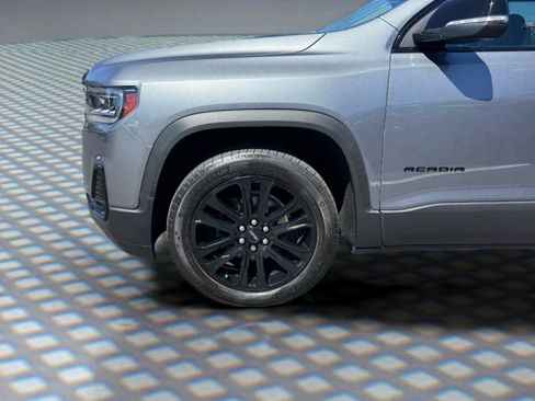 Used 2022 GMC Acadia SLE w/ GMC Pro Grade Package AWD/4WD image 12