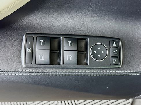 Used 2018 Tesla Model S 100D AWD/4WD image 15