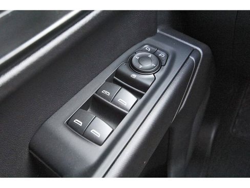 Used 2023 Chevrolet Silverado 1500 Custom image 19