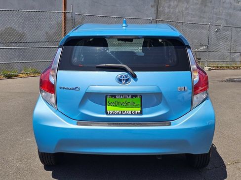 Used 2016 Toyota Prius C Two FWD image 6