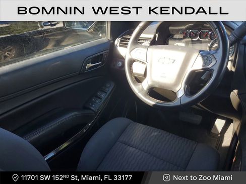Used 2019 Chevrolet Suburban LS image 12