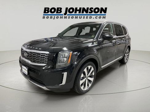 Used 2021 Kia Telluride EX w/ EX Premium Package image 3