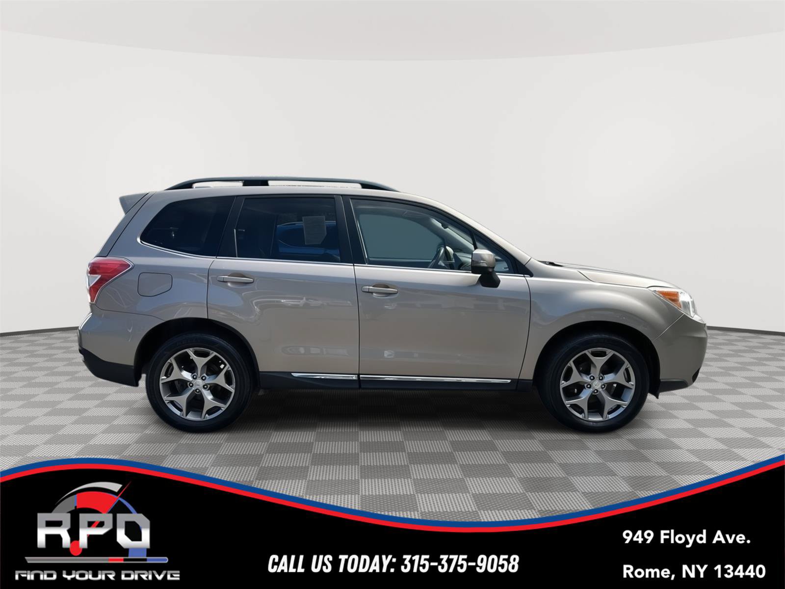 Used 2016 Subaru Forester 2.5i Touring AWD/4WD image 6