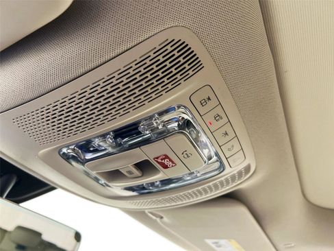 Certified 2021 Mercedes-Benz GLB 250 4MATIC image 13