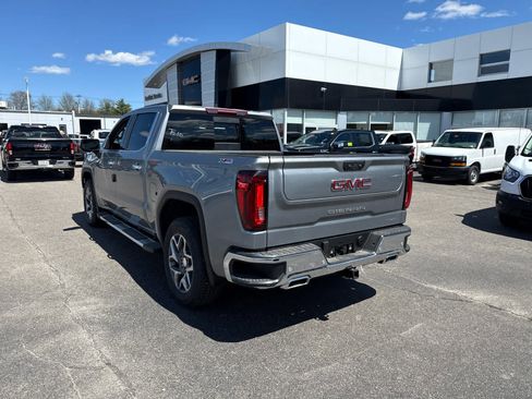New 2026 GMC Sierra 1500 SLT AWD/4WD image 3