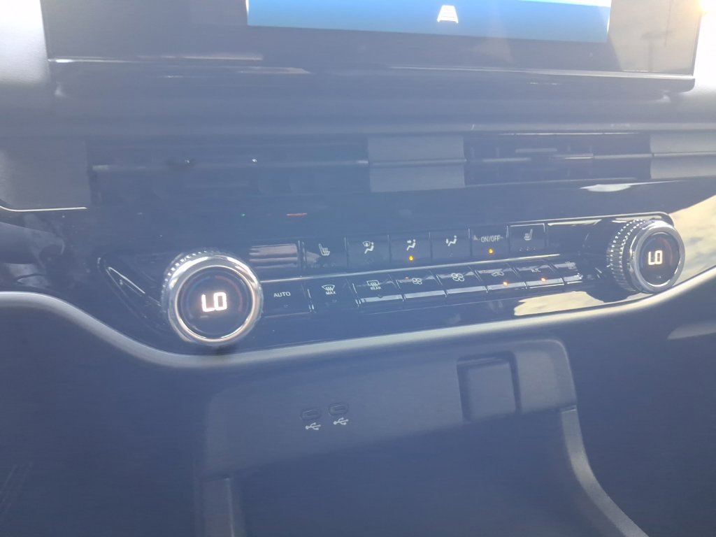 Used 2024 Honda Prologue Touring image 30
