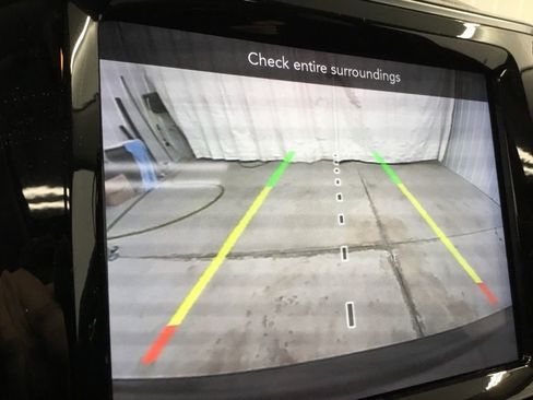 Used 2022 Jeep Cherokee Limited image 10