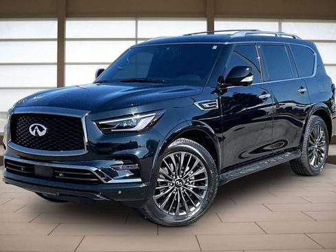Used 2024 INFINITI QX80 Sensory AWD/4WD image 1