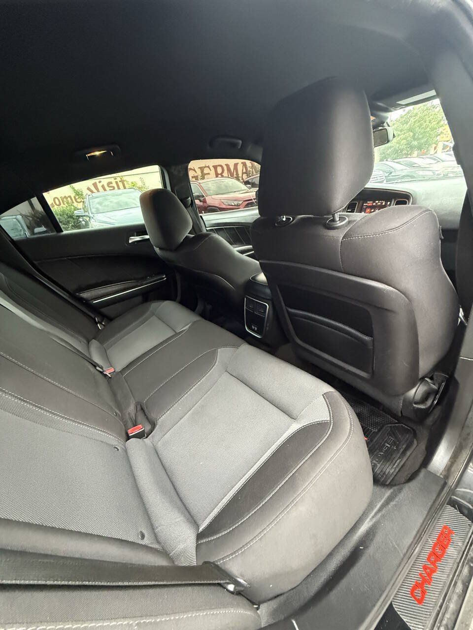 Used 2016 Dodge Charger R/T RWD image 28