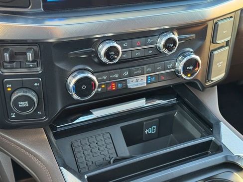 New 2025 Ford F250 King Ranch w/ Chrome Package image 21