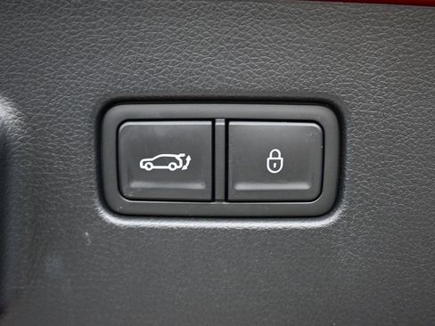 Used 2023 Genesis GV60 Performance image 16