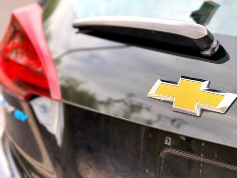 Used 2019 Chevrolet Bolt LT image 30