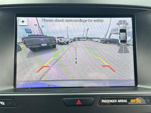 Certified 2019 Ford Explorer XLT w/ Equipment Group 202A FWD image 26