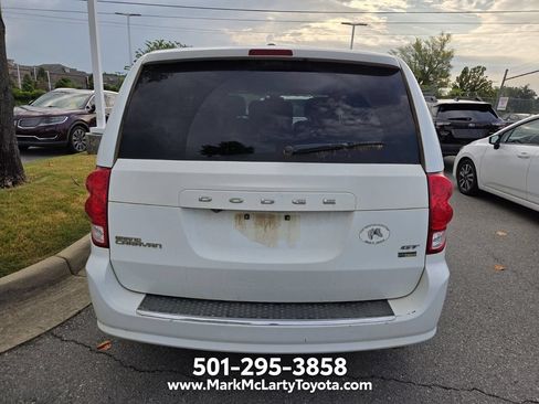 Used 2019 Dodge Grand Caravan GT FWD image 4