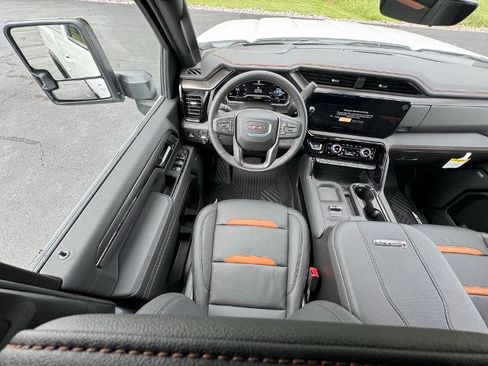 New 2025 GMC Sierra 2500 AT4 w/ AT4 Premium Plus Package image 38