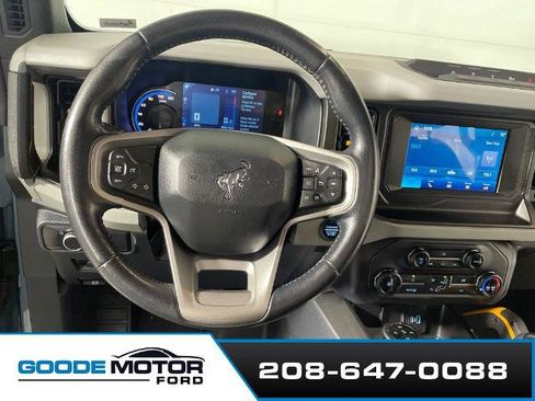 Certified 2022 Ford Bronco Badlands AWD/4WD image 12