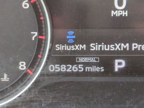 Used 2022 Mitsubishi Outlander ES image 25